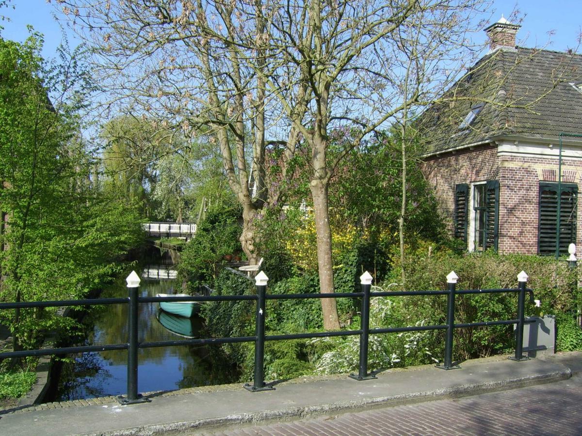 D'Aldeskoalle Molkwerum Exterior photo